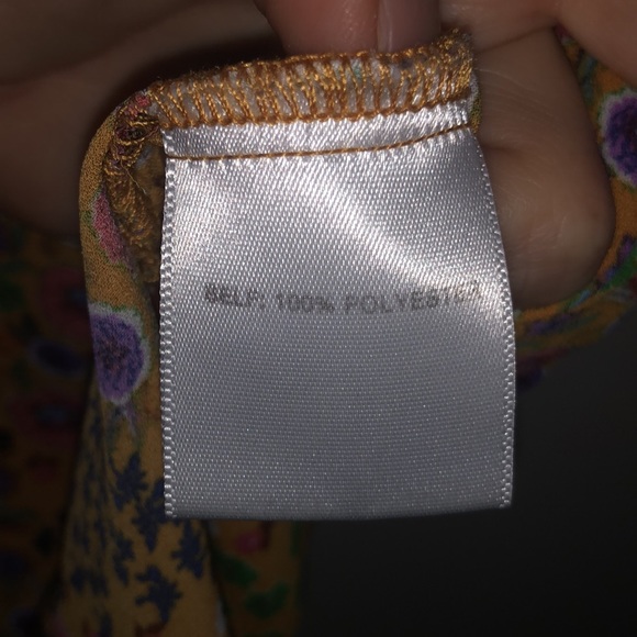 Short sleeve tunic top—flowered—Xlg - Picture 3 of 3